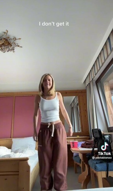 Camel Toes ホットなモデル 写真