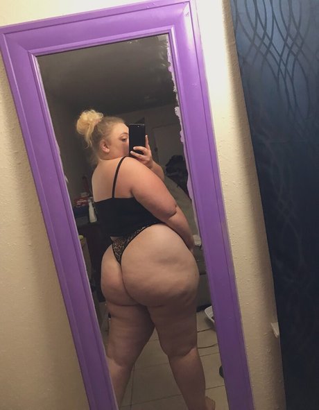 cakedupbree ポルノスター セクシー 画像