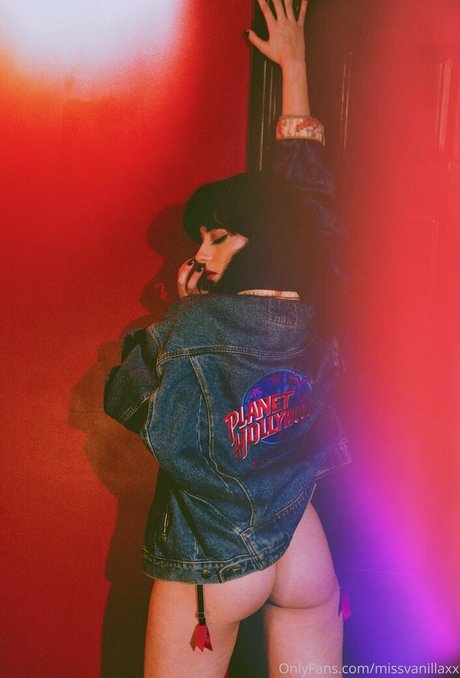 missvanillafree アート女優 写真