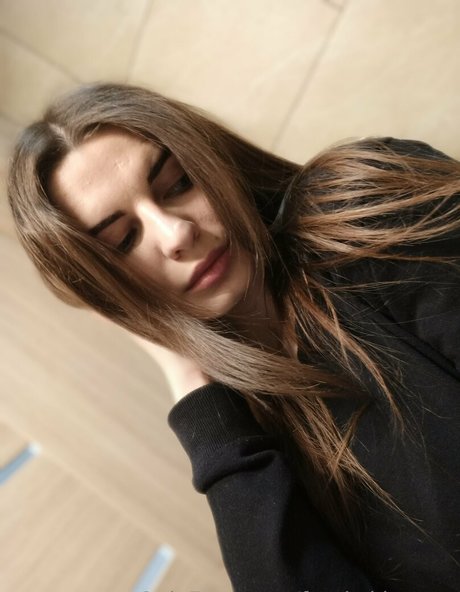 freakykittyxxx 可愛いモデル 写真