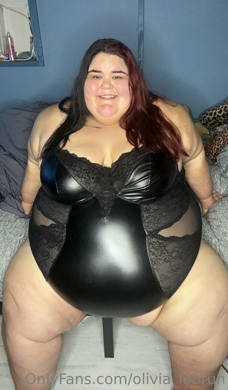 olivia lebrun 高品質モデル 写真