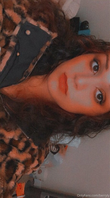 berryly セックス女優 写真