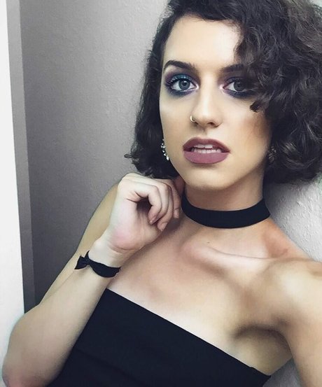 SophieSommers ポルノスター 美しい 画像