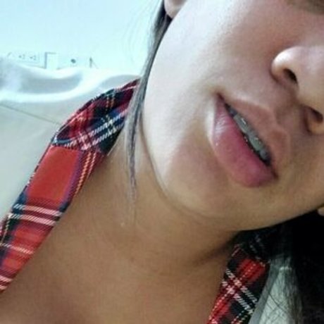 sweetcandybigboobs ホット女優 写真
