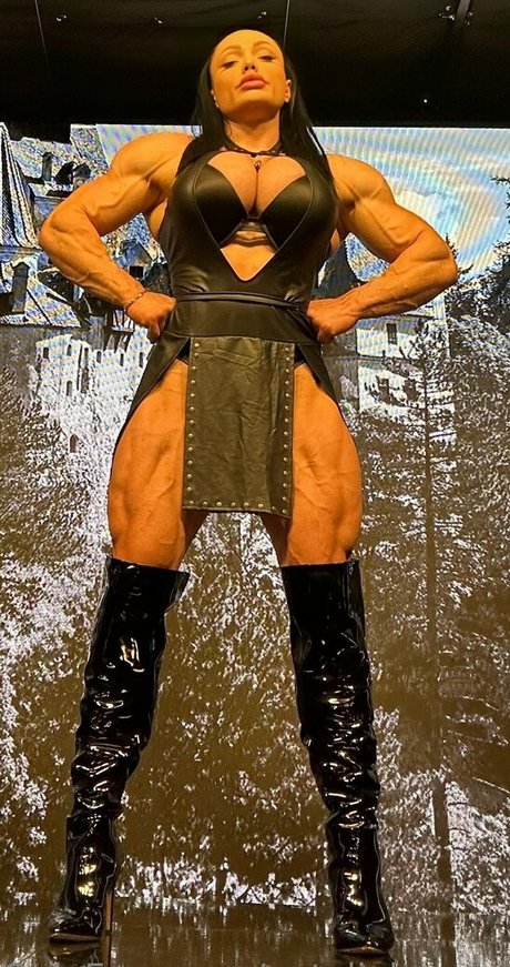 nataliakovalevafbb 女優 ギャラリー