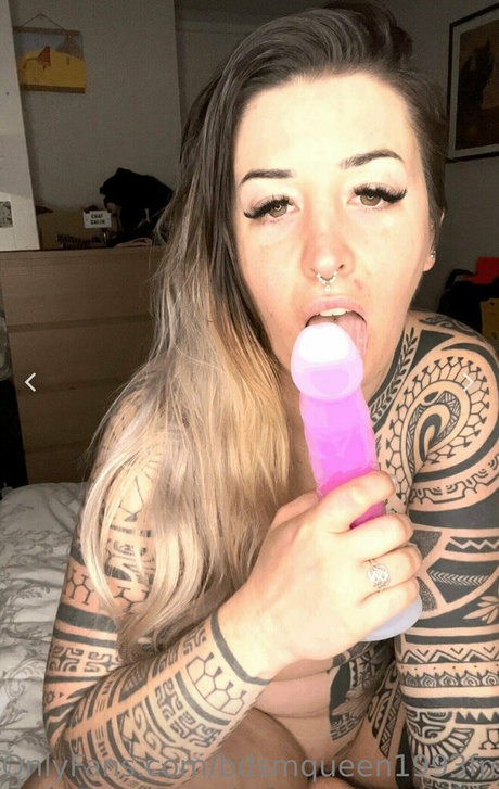 bdsmqueen1993free HDスター 画像