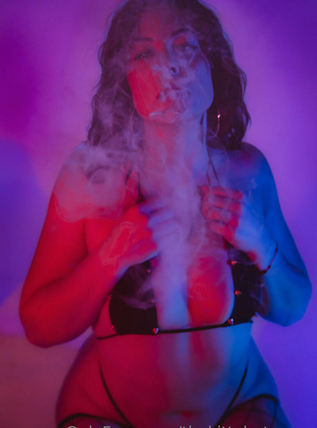 thekittybateman 裸の女優 写真
