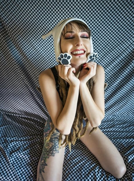 whiskey shotz セクシーなポルノスター 画像