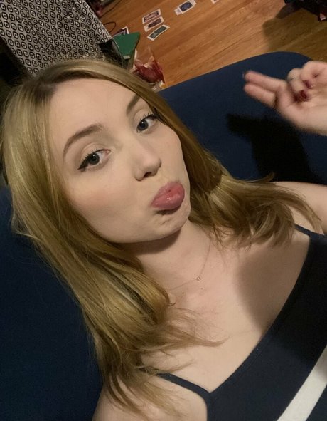 rosalindcorrupts スター ヌード 写真