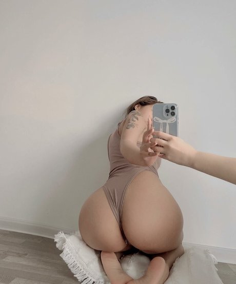 jiee wen top profile image