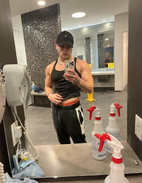 kshredz エロティックなスター 写真