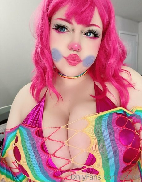 ushiss 素敵なモデル 画像