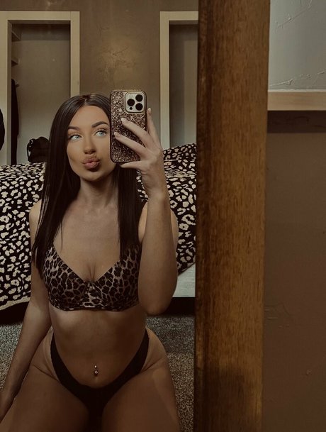 baileybabbyy スター ヌード 写真