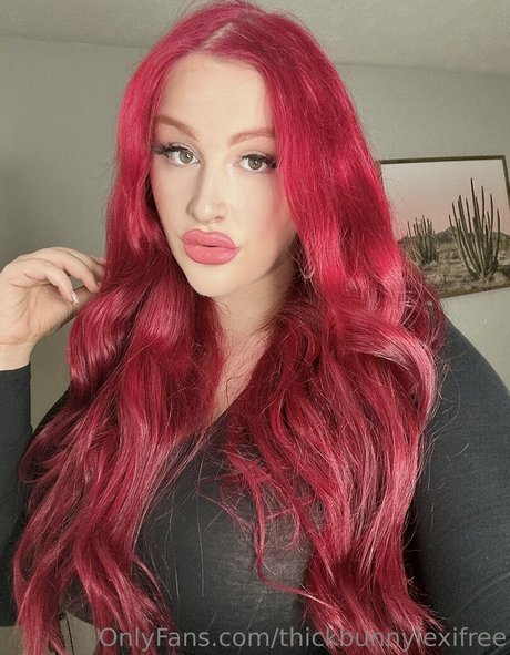 thickbunnylexifree かわいいポルノスター ギャラリー