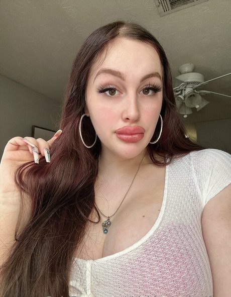 thickbunnylexifree 美しいモデル 写真