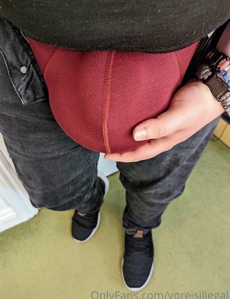 voreisillegal スター ヌード 写真