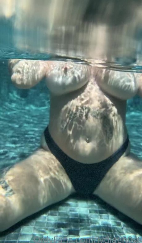 LydiaGhost セックスポルノスター 画像