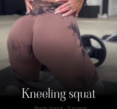 Vanessa bootybuilder ポルノスター 画像