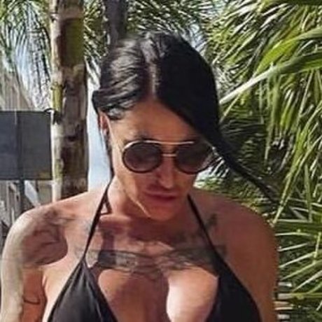 Vanessa bootybuilder top profile image