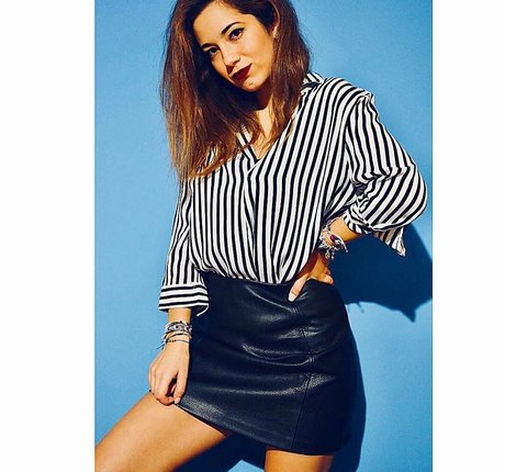 Paola Arena セクシー女優 写真