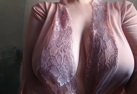 yura0v0yura ヌードのポルノスター アーカイブ