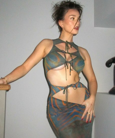 熟女痴女OnlyFans セクシーヌード 写真