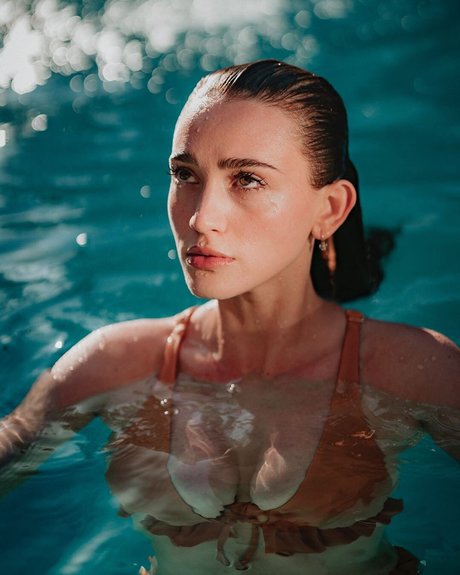 Jordyn Johnson HDモデル 写真