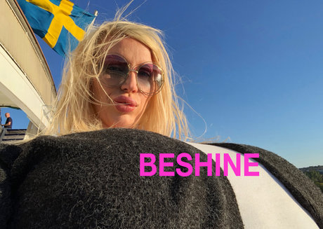 beshinedotcom かわいいモデル ギャラリー