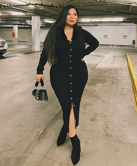 Mizuki Brown セックス女優 画像