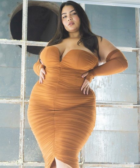 Rachel Anastacia エロティックなスター アーカイブ