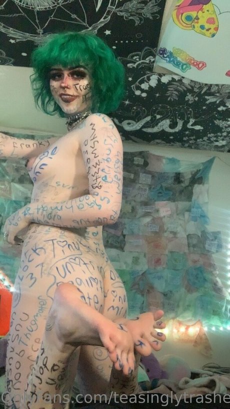 teasinglytrashed ポルノスター 独占 写真