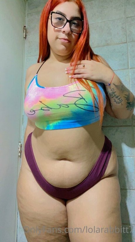 lolarabbitt7 ポルノ女優 画像
