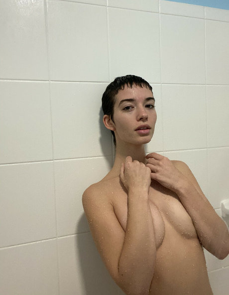 Immamakat 美しいモデル 写真