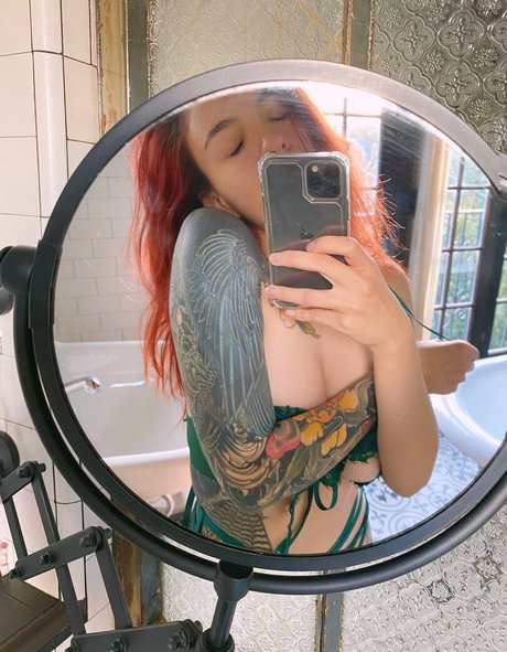 Cvrmillv 完璧な女優 画像