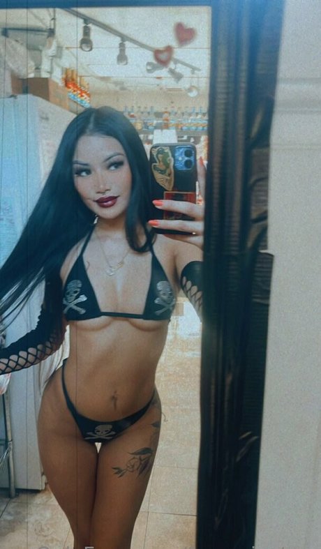 freesojustarr セクシーモデル 写真