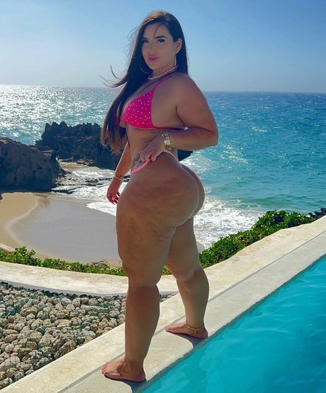 Victorya Addad ポルノスター ホット 画像