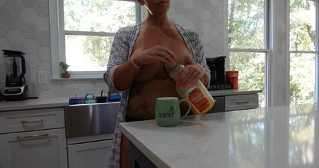 ASMRDailyRoutine トップ女優 画像