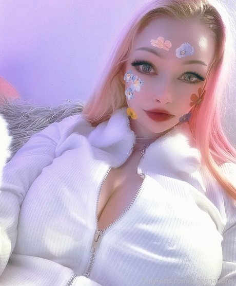qweenaudrey セックス女優 画像