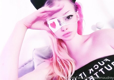 qweenaudrey 無料モデル 画像
