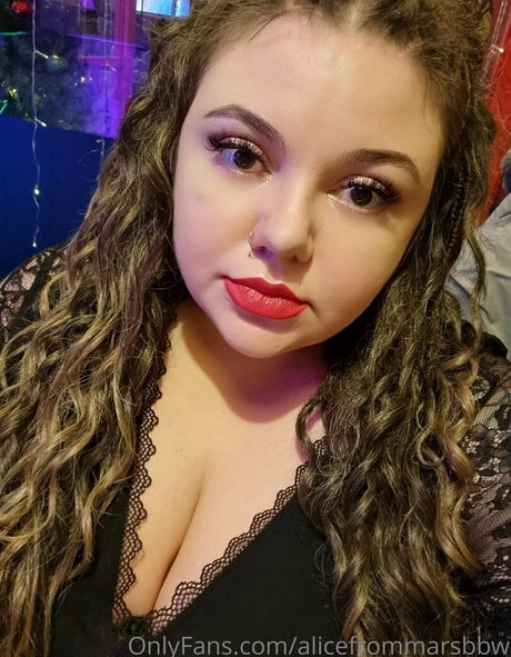alicefrommarsbbw profile image