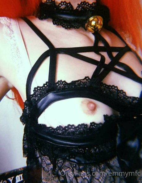 emmymfc ポルノスター 独占 ギャラリー