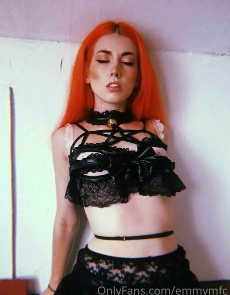 emmymfc モデル 写真