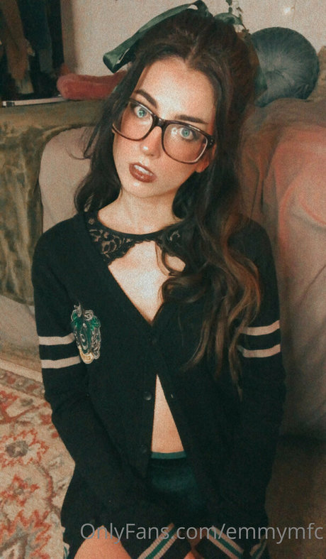 emmymfc 美しいポルノスター ギャラリー