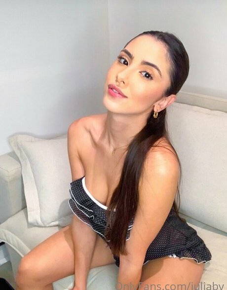 ティーントップレスOnlyFans 美しいポルノ 写真
