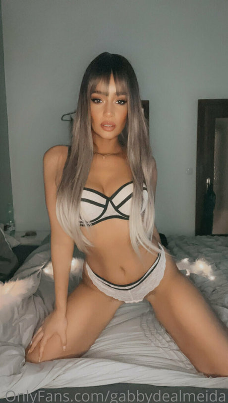 gabbydealmeida 高品質モデル 写真