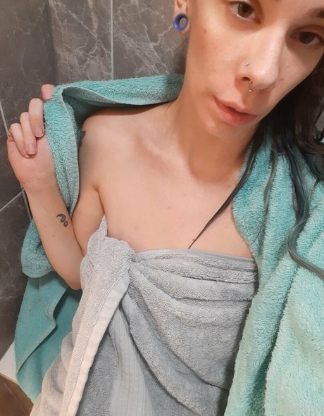 hippiefeet23 ポルノスター 美しい 画像