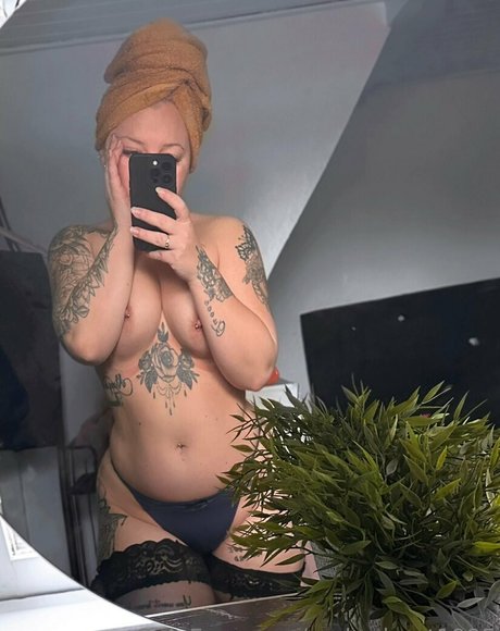 mybodyart1995 無料女優 ギャラリー
