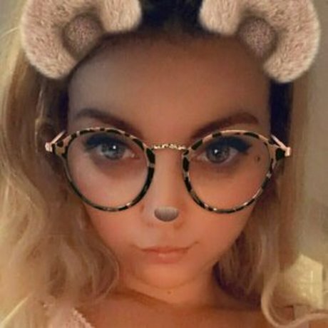 yourinternetgirlfriendx アダルト女優 写真