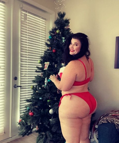 Crystal McBootay エロティックなモデル 写真