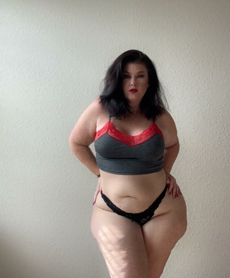 Crystal McBootay 完璧なモデル 写真